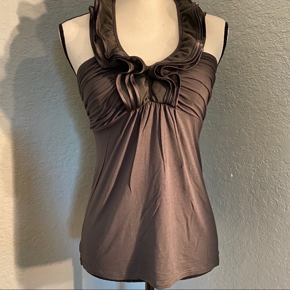 Express Tops - Express cotton Top with ruffled neckline